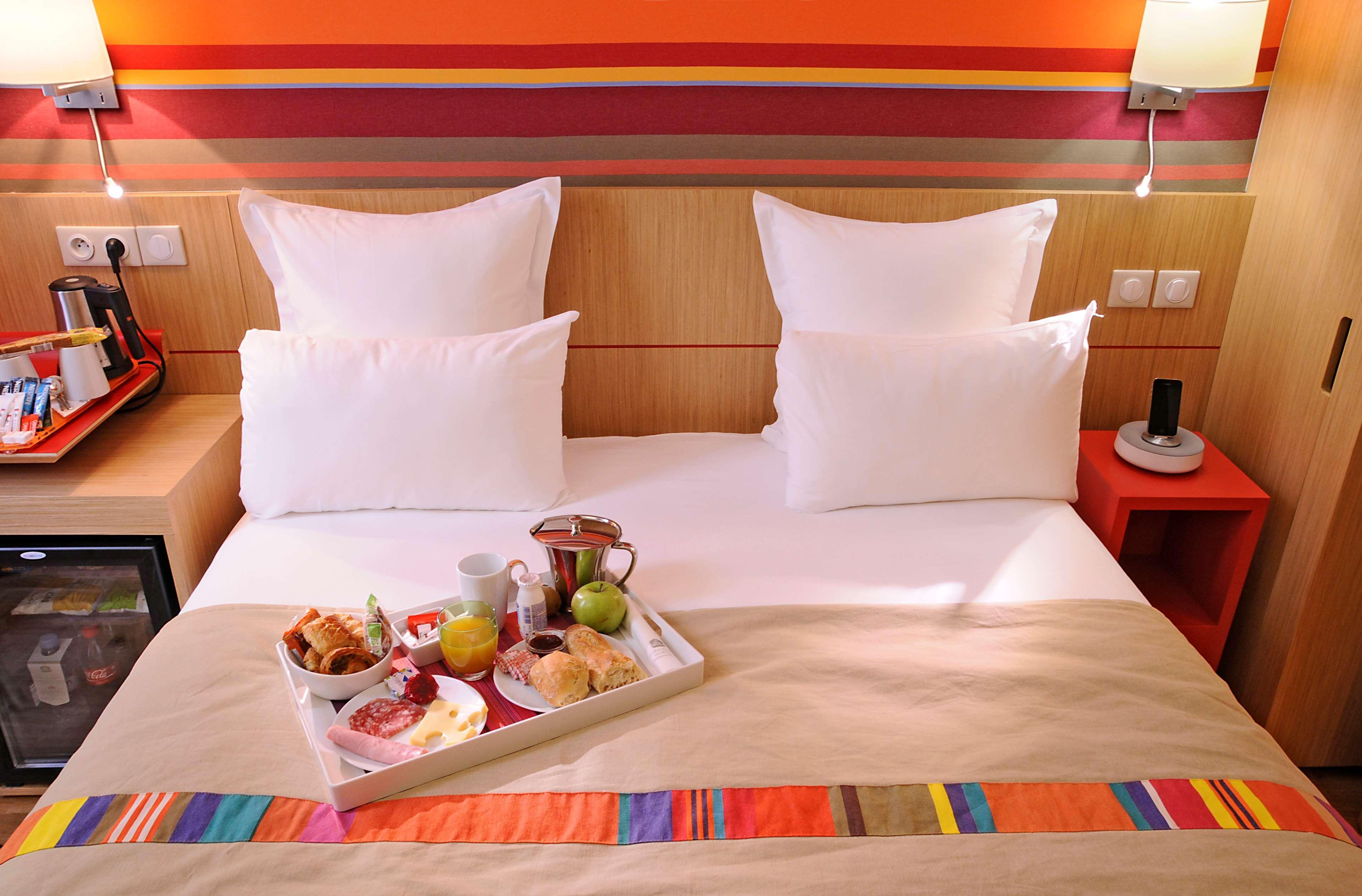 Best Western Hotel Du Mucem Марсилия Екстериор снимка
